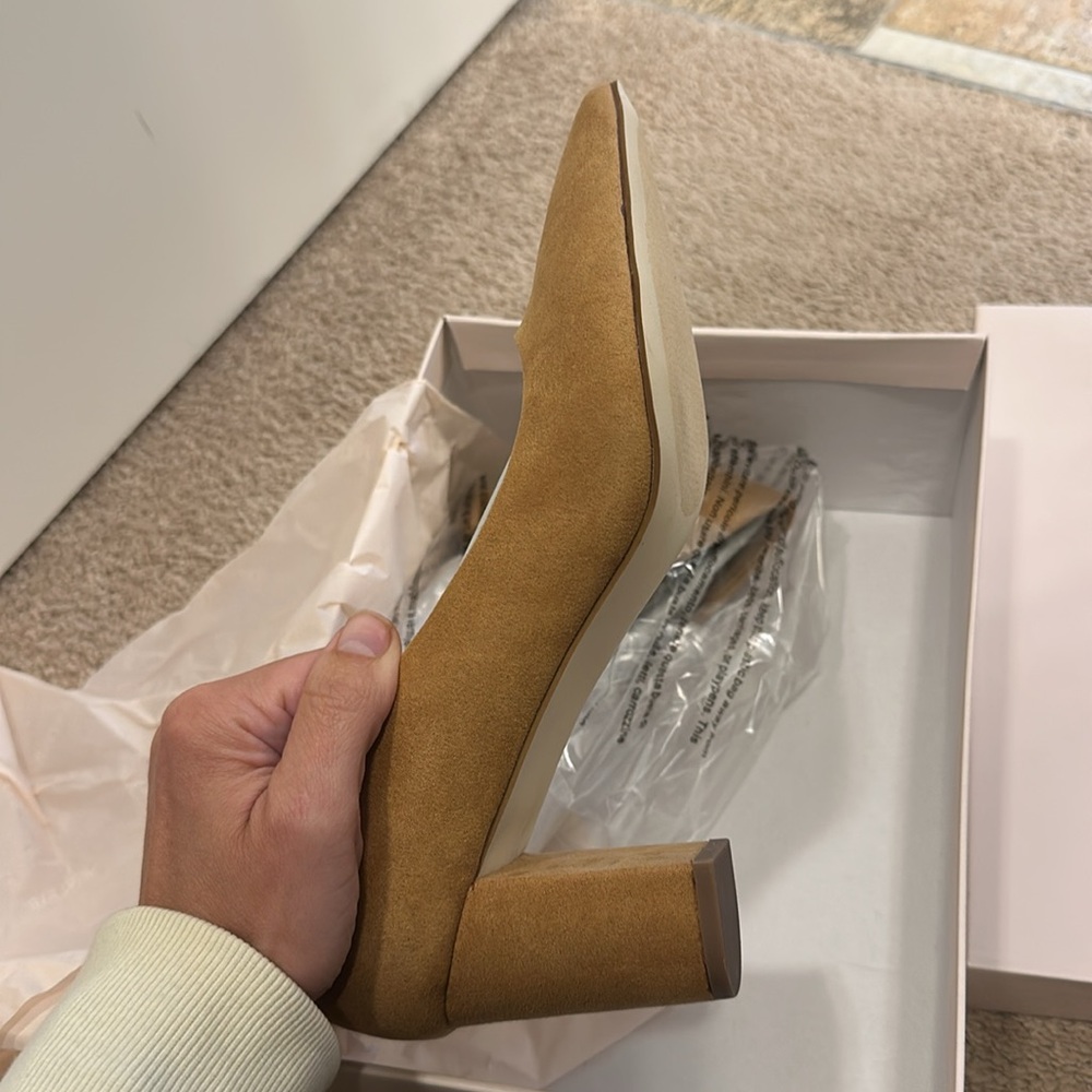 Tan Block Suede Heel Pumps - NIB - Picture 4 of 5